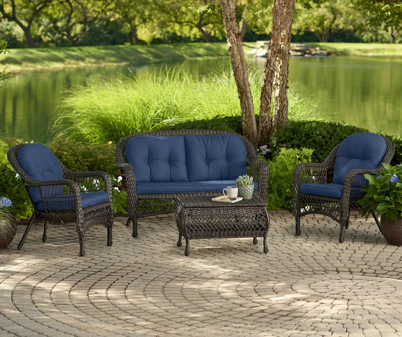 Navy Blue 7-Piece Replacement Westwood Cushion Set 3 Navy Blue 7-Piece Replacement Westwood Cushion Set - Image 3