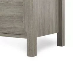 Silverton Oak 7-Drawer Dresser 8 Silverton Oak 7-Drawer Dresser -Home Furnishing Store 810504711 4