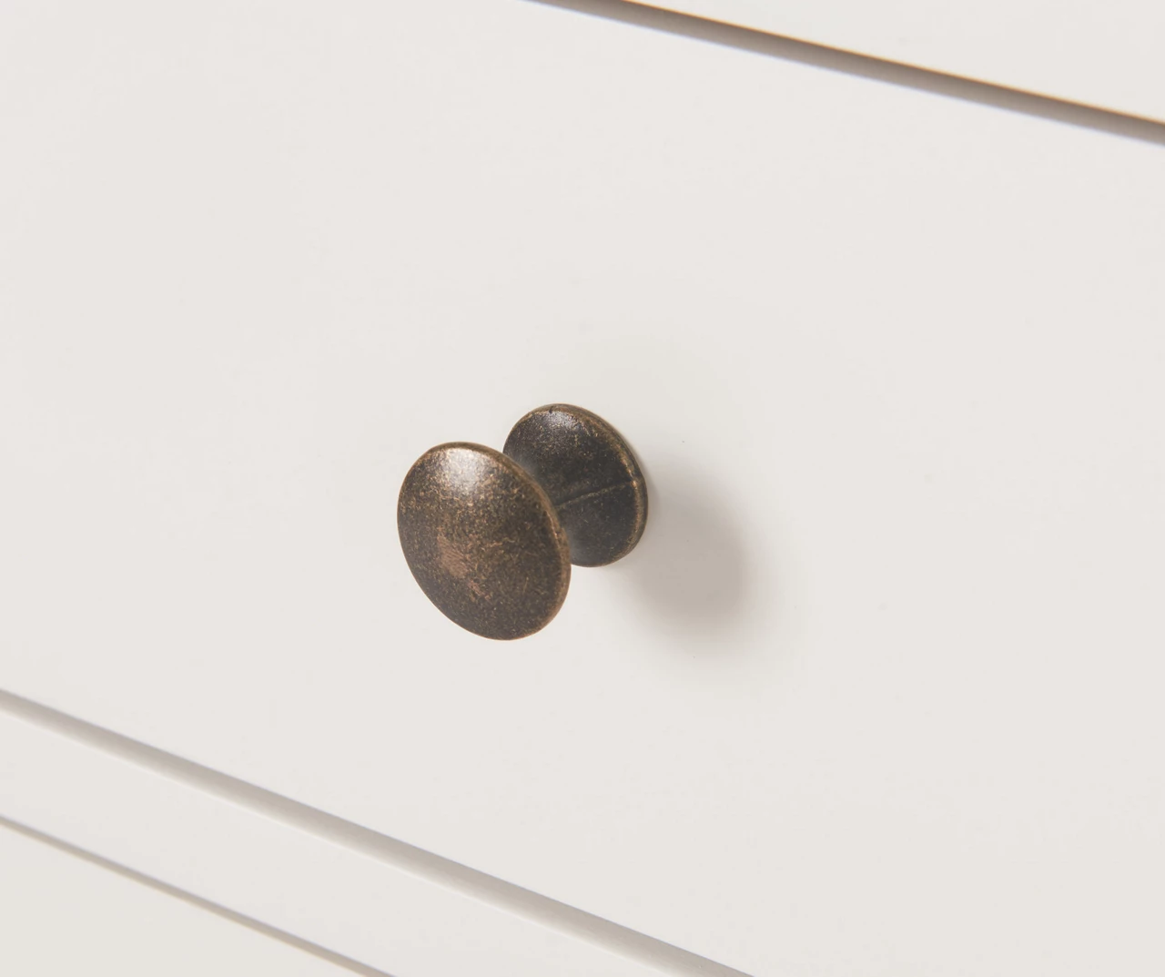 White Finley Wood 3-Drawer Nightstand 9 White Finley Wood 3-Drawer Nightstand - Image 9