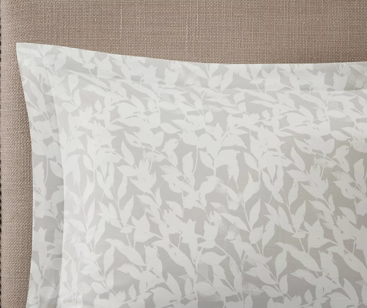 Leisha Blue Twin 6-Piece Reversible Comforter Set 12 Leisha Blue Twin 6-Piece Reversible Comforter Set - Image 12