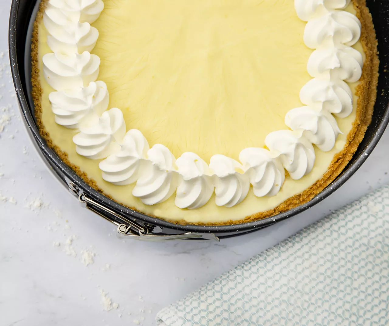 Black Glass Base Springform, (9") 3 Black Glass Base Springform, (9") - Image 3