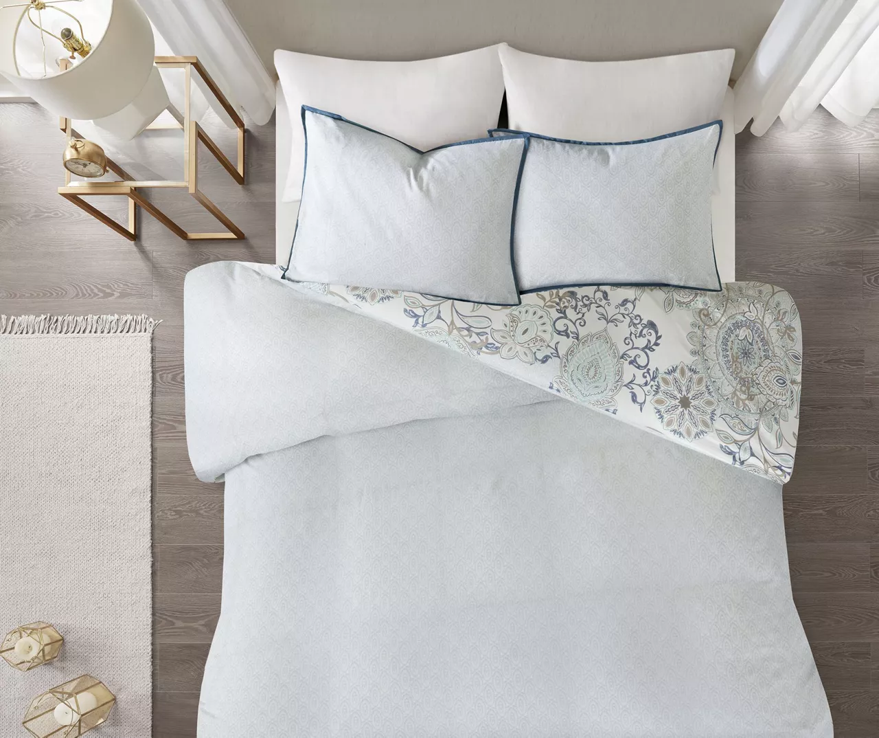 Lian Blue Reversible Duvet Cover Set 3 Lian Blue Reversible Duvet Cover Set - Image 3