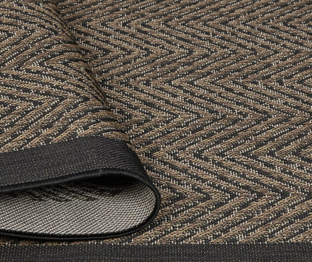Biscayne Textured Chevron Indoor/Outdoor Area Rug 6 Biscayne Textured Chevron Indoor/Outdoor Area Rug - Image 6