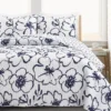 Scandinavian Floral Quilt Set