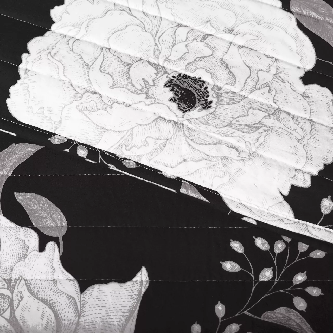 Zinnia Floral Quilt Set 19 Zinnia Floral Quilt Set - Image 19