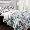 Zinnia Floral Quilt Set
