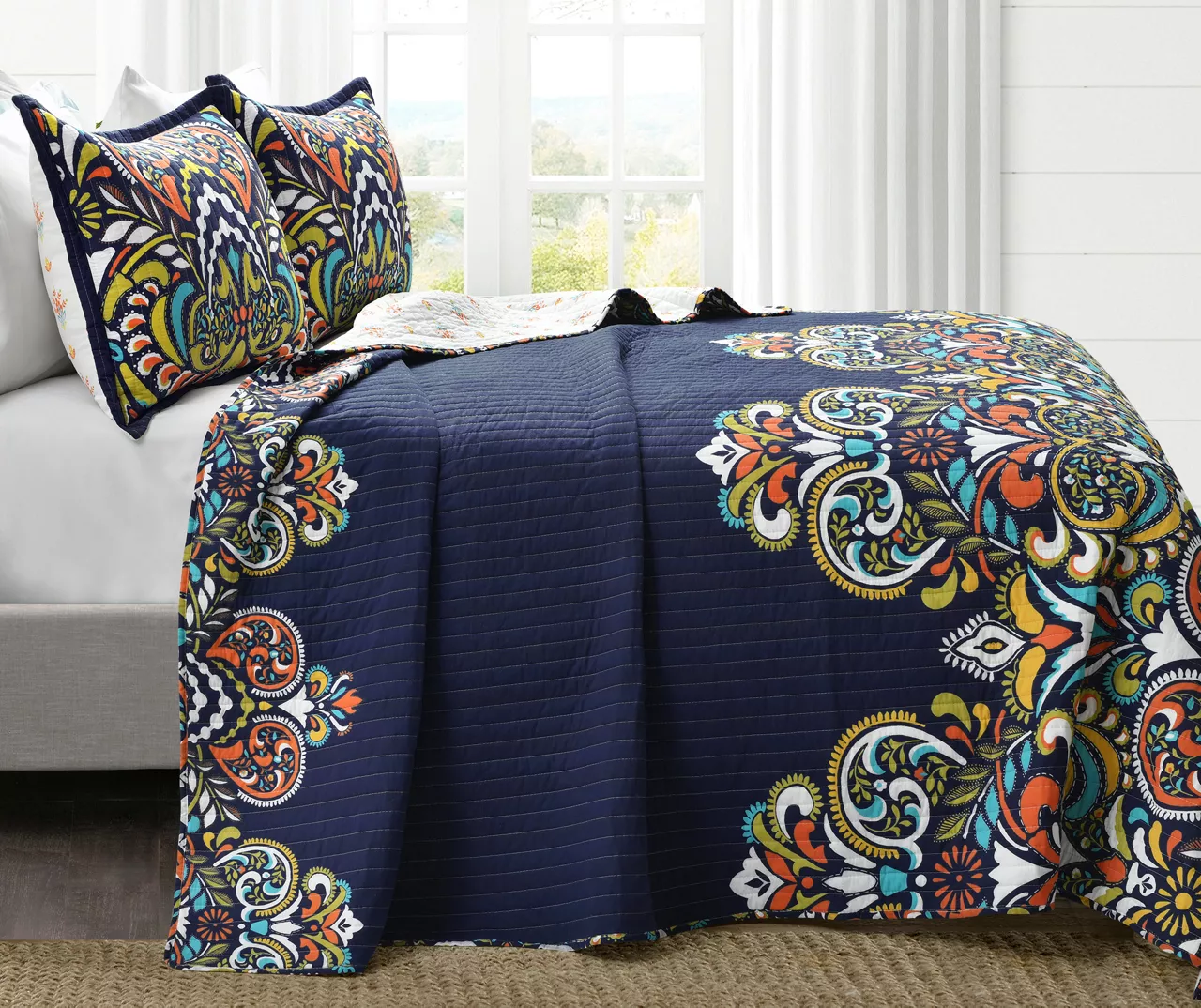 Clara Floral Reversible 3-Piece Quilt Set 19 Clara Floral Reversible 3-Piece Quilt Set - Image 19