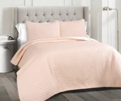 Ava Diamond-Quilted 3-Piece Quilt Set -Home Furnishing Store 810553352 1