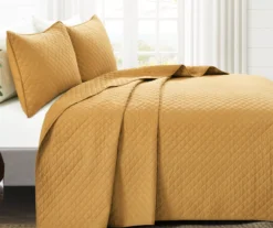 Ava Diamond-Quilted 3-Piece Quilt Set -Home Furnishing Store 810553356 1