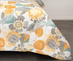 Layla Floral Reversible 3-Piece Quilt Set -Home Furnishing Store 810553410 4