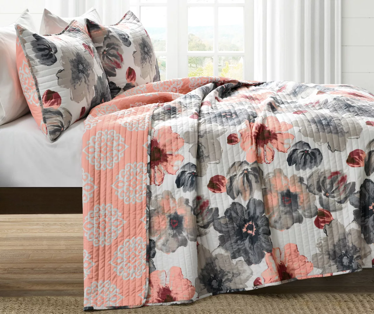 Leah Coral & Gray Floral Reversible King 3-Piece Quilt Set 1 Leah Coral & Gray Floral Reversible King 3-Piece Quilt Set