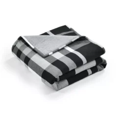 Black & White Farmhouse Plaid Throw, (50" X 60") 12 Black & White Farmhouse Plaid Throw, (50" X 60") -Home Furnishing Store 810553539 4