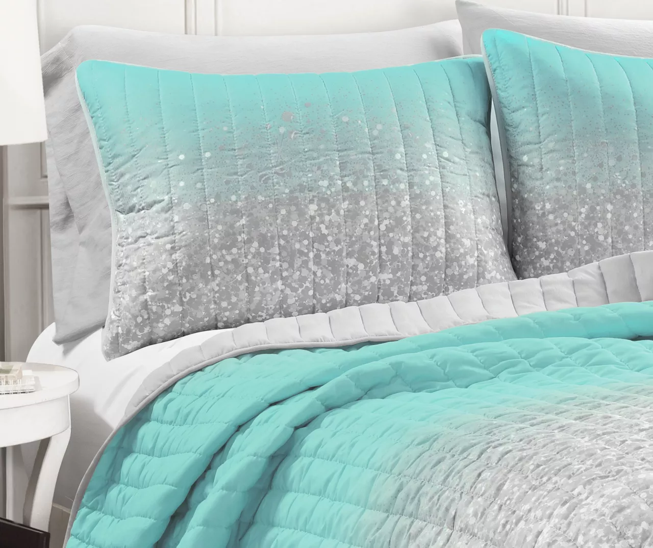 Lush Decor Glitter Ombre Print Quilt & Pillowcase Set 8 Lush Decor Glitter Ombre Print Quilt & Pillowcase Set - Image 8