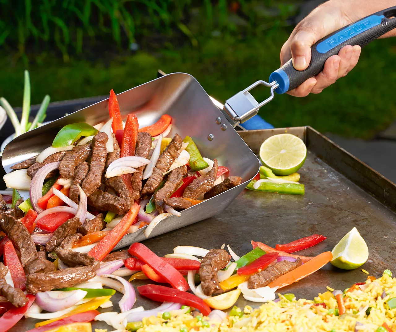 RAZOR Stainless Steel Griddle Super Scooper 8 RAZOR Stainless Steel Griddle Super Scooper - Image 8