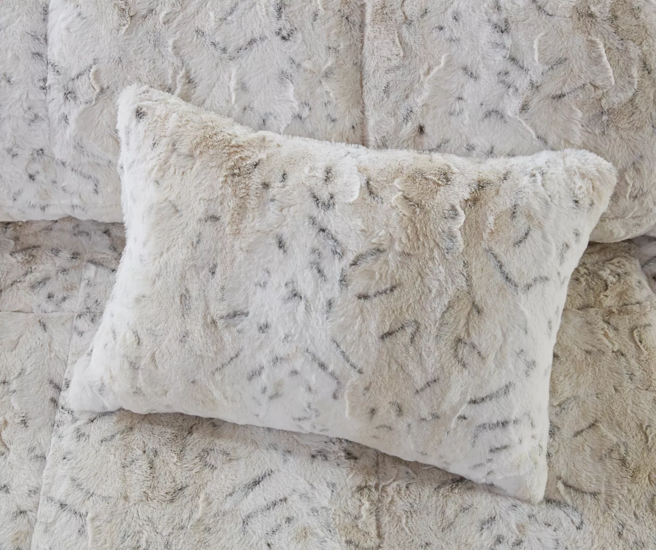 Marselle Leopard Print Faux Fur 4-Piece Comforter Set 16 Marselle Leopard Print Faux Fur 4-Piece Comforter Set - Image 16