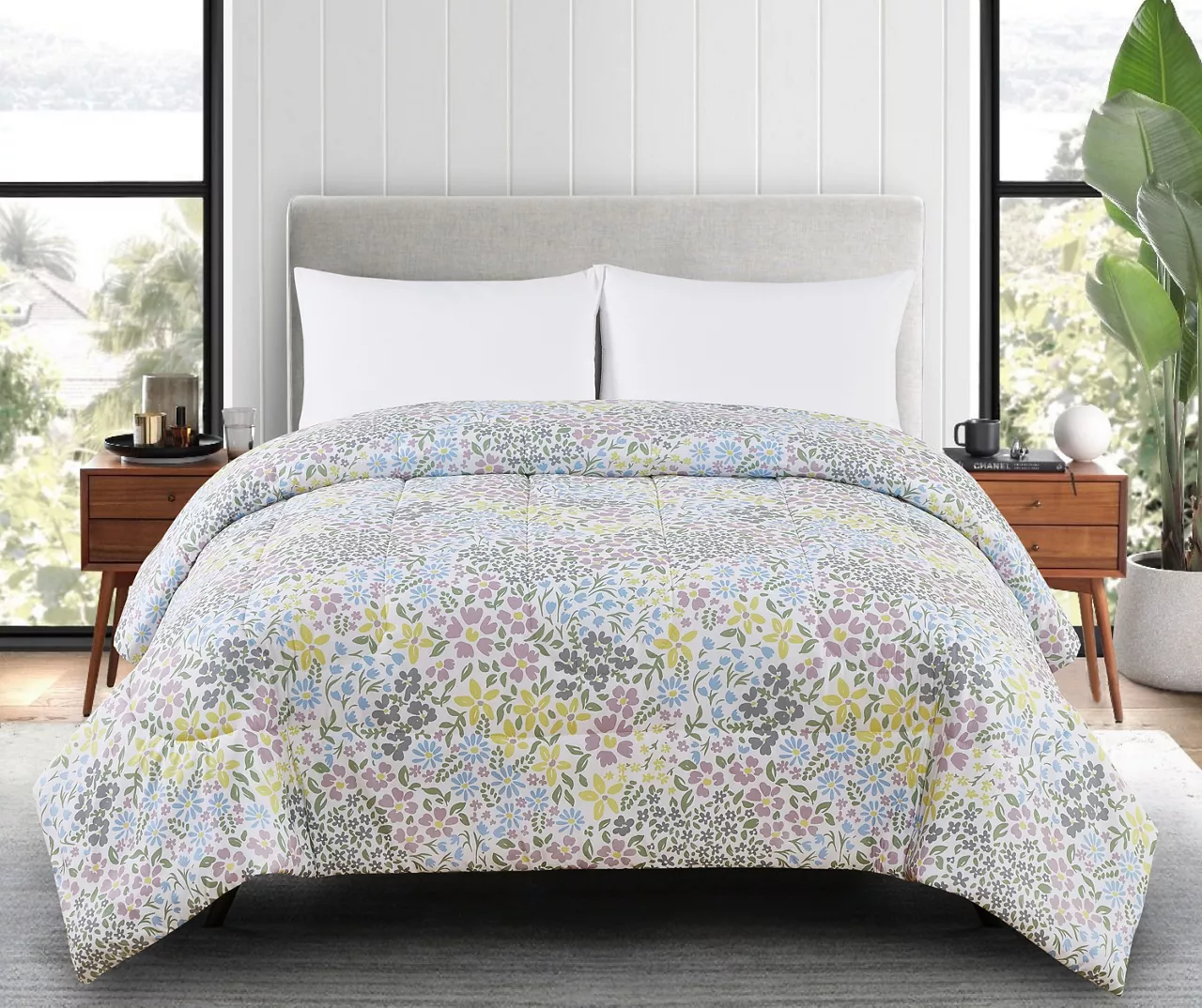 Bargain Bungalow White & Pastel Daisy Comforter 1 Bargain Bungalow White & Pastel Daisy Comforter